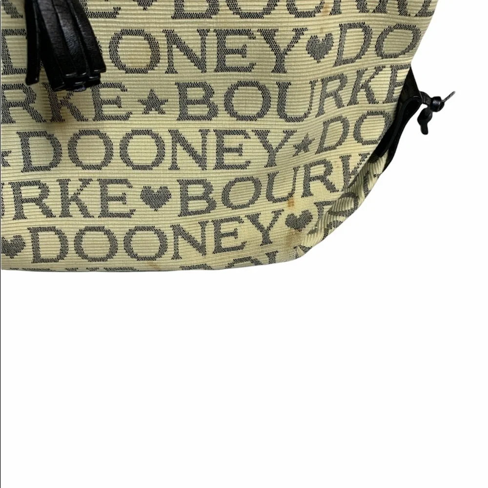 Dooney & Bourke‎ Tulip Tassel tote